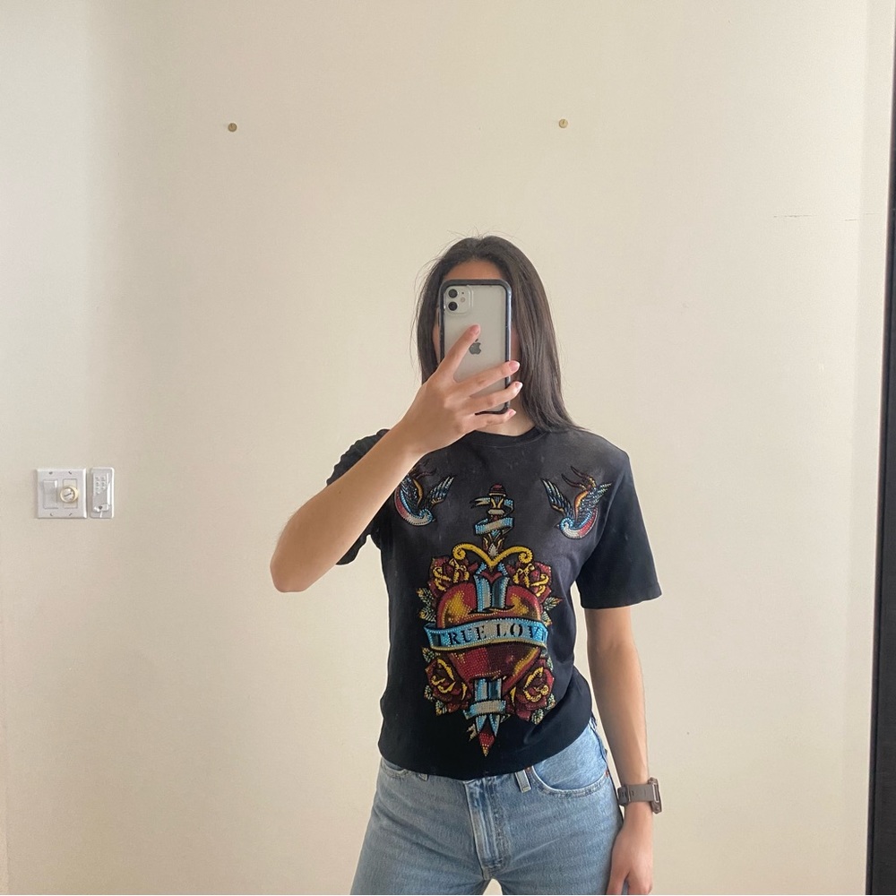 Black label graphic shirt with embellishments